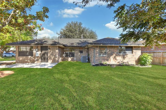 3022 Sparrow Street, Houston, TX 77051