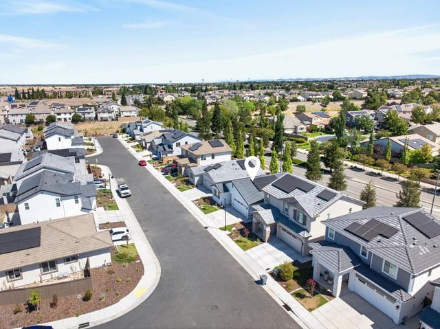 1480 Westwind Way, Rocklin, CA 95765
