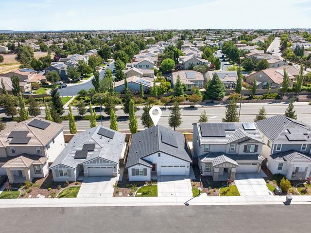 1480 Westwind Way, Rocklin, CA 95765