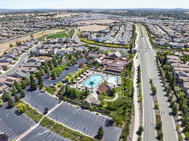 1480 Westwind Way, Rocklin, CA 95765
