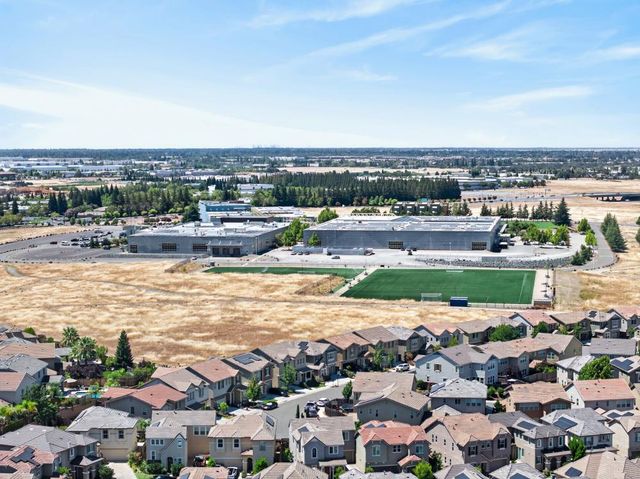 1480 Westwind Way, Rocklin, CA 95765
