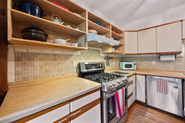 2101 Scudder Street, Saint Paul, MN 55108