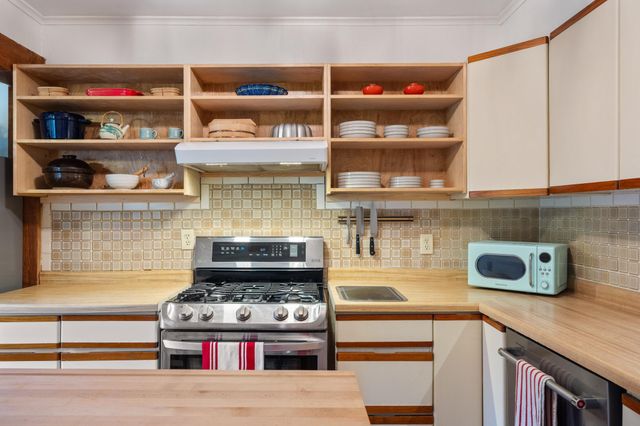 2101 Scudder Street, Saint Paul, MN 55108