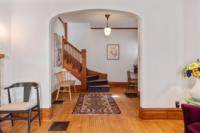 2101 Scudder Street, Saint Paul, MN 55108