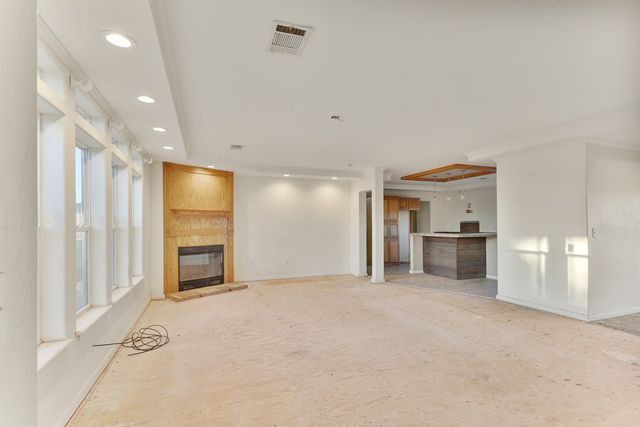 202 Tom Lackey Ln, Alpine, TX 79830