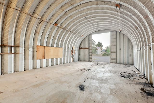 202 Tom Lackey Ln, Alpine, TX 79830