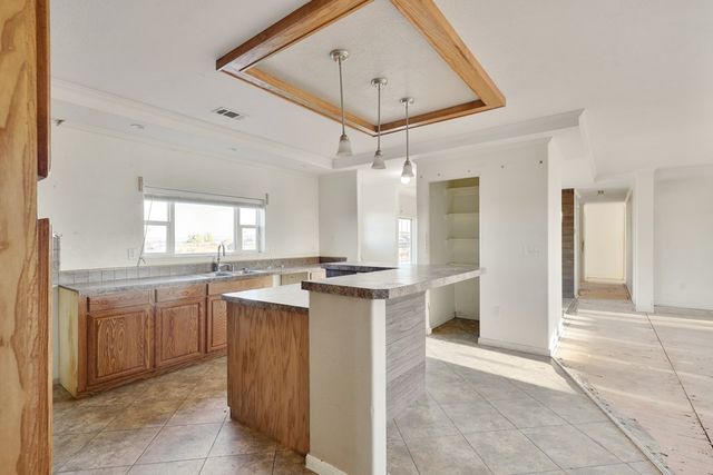 202 Tom Lackey Ln, Alpine, TX 79830