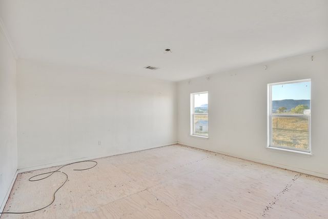 202 Tom Lackey Ln, Alpine, TX 79830