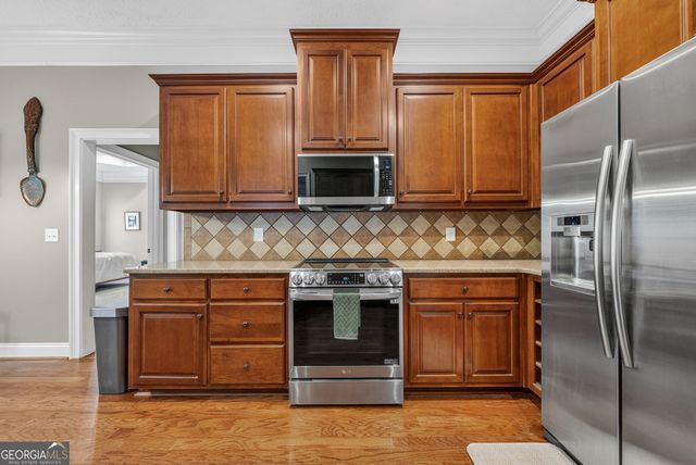 28 W Teddy Bear Lane, Waverly Hall, GA 31831