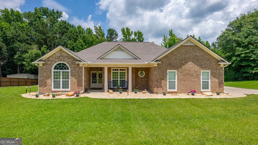 28 W Teddy Bear Lane, Waverly Hall, GA 31831