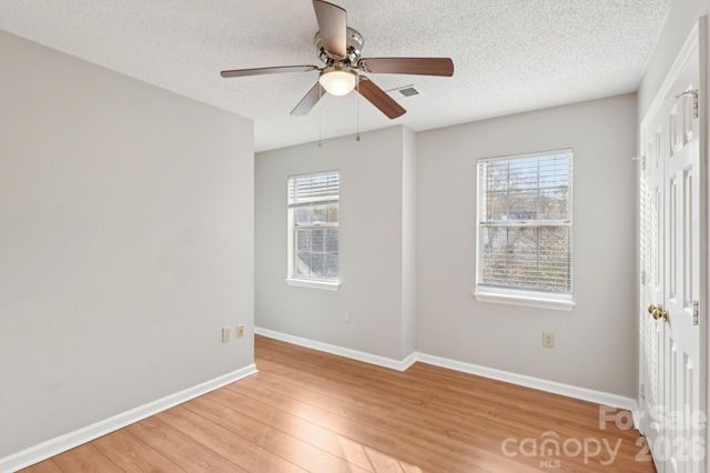 7334 Reynard Lane, Charlotte, NC 28215