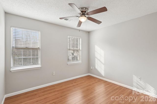 7334 Reynard Lane, Charlotte, NC 28215