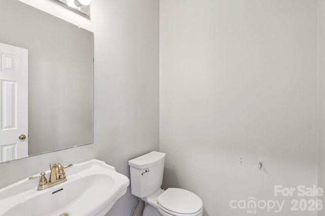 7334 Reynard Lane, Charlotte, NC 28215