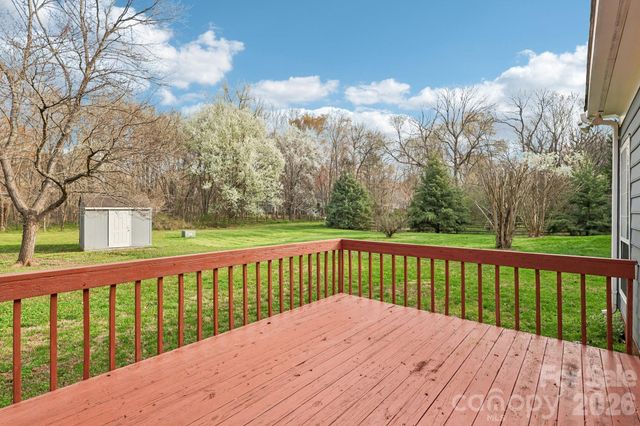 7334 Reynard Lane, Charlotte, NC 28215