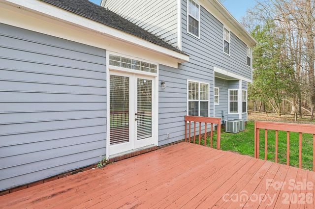 7334 Reynard Lane, Charlotte, NC 28215