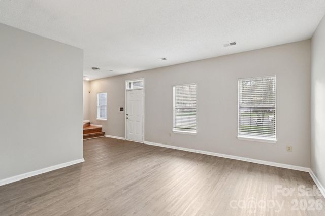 7334 Reynard Lane, Charlotte, NC 28215