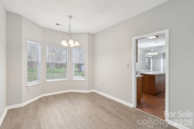 7334 Reynard Lane, Charlotte, NC 28215