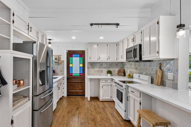 704 N College Street, Mckinney, TX 75069