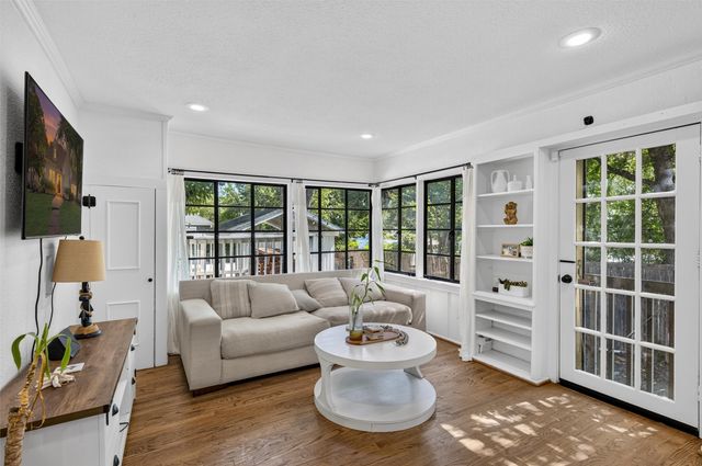 704 N College Street, Mckinney, TX 75069