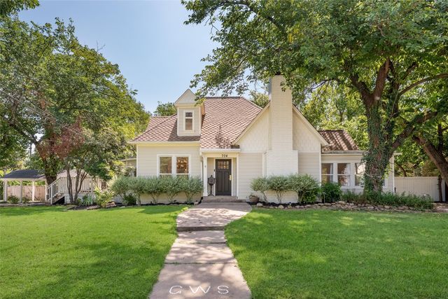 704 N College Street, Mckinney, TX 75069