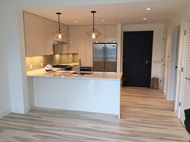 32 Traveler Street 212, Boston, MA 02118