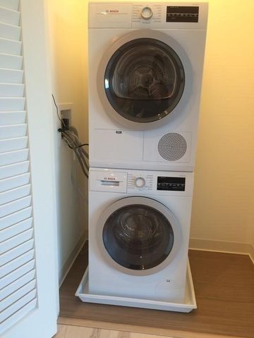 32 Traveler Street 212, Boston, MA 02118