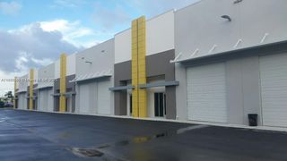 10893 NW 17th St 126, Sweetwater, FL 33172