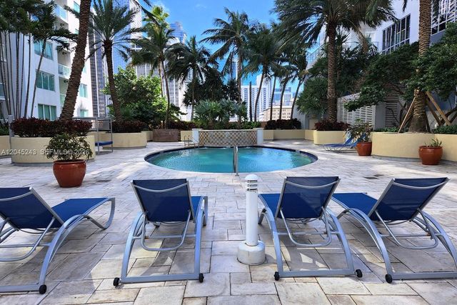 253 NE 2nd Street 218, Miami, FL 33132