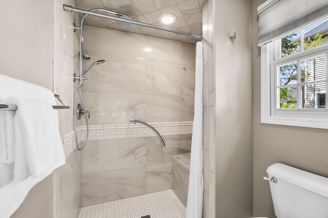 7376 Dunross Drive, Portage, MI 49024