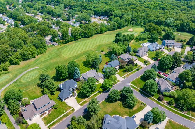 7376 Dunross Drive, Portage, MI 49024