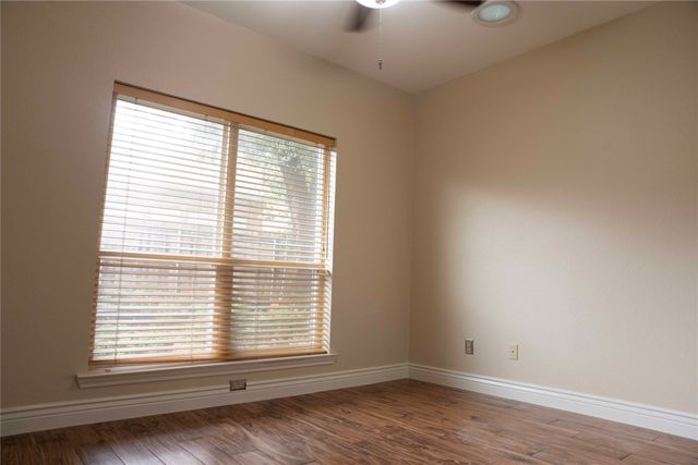 5556 Bentwood Trail, Dallas, TX 75252