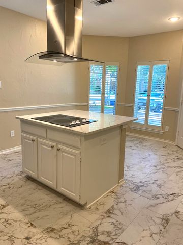 5556 Bentwood Trail, Dallas, TX 75252