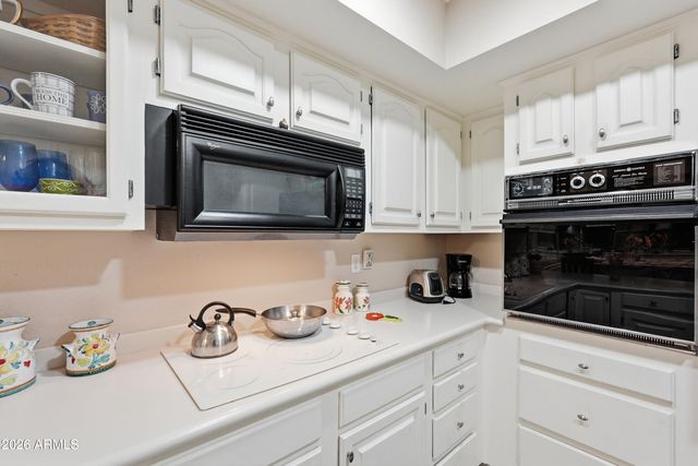 17404 N 99TH Avenue 126, Sun City, AZ 85373