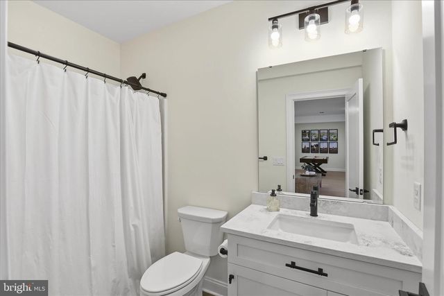 5848 WILD LILAC DR, East Petersburg, PA 17520