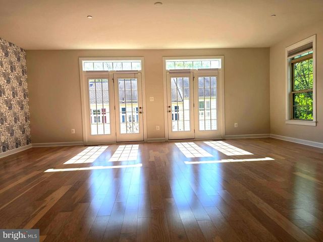 1021 MUTUAL PL, Sandy Spring, MD 20860