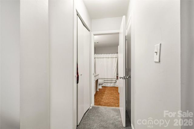 6355 Windsor Gate Lane, Charlotte, NC 28215