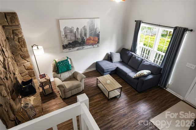 6355 Windsor Gate Lane, Charlotte, NC 28215