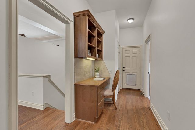 2014 N Paddock Green Ct, Wichita, KS 67206