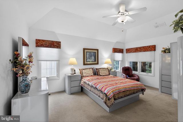9 RIDGEVIEW RD, Newtown Square, PA 19073