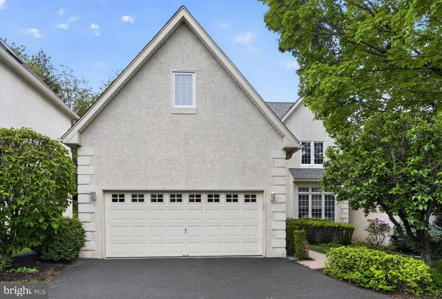 9 RIDGEVIEW RD, Newtown Square, PA 19073