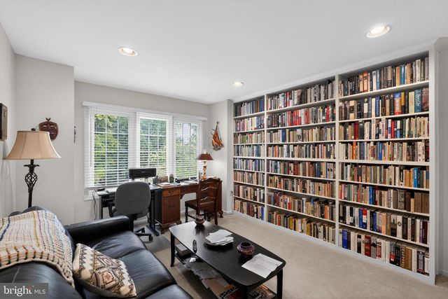 9 RIDGEVIEW RD, Newtown Square, PA 19073