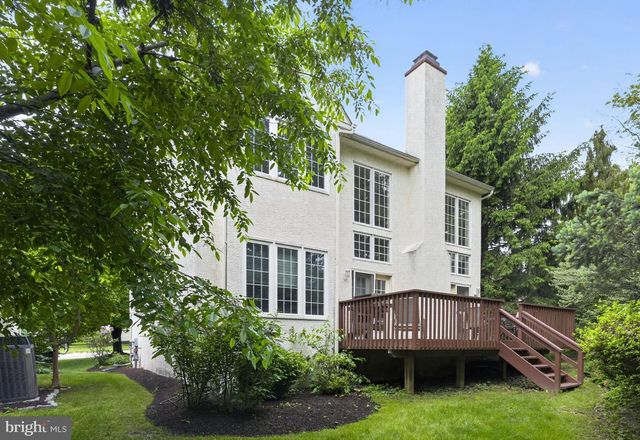 9 RIDGEVIEW RD, Newtown Square, PA 19073
