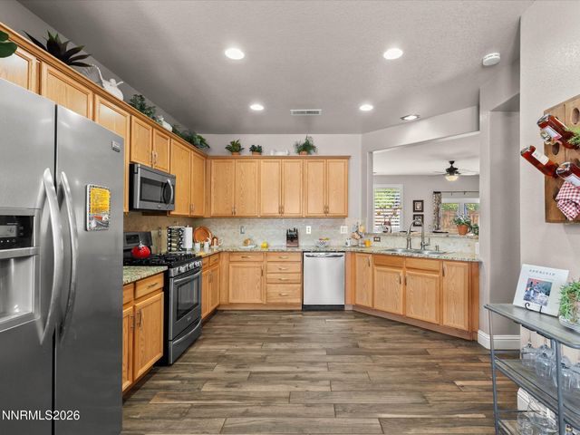 439 N Sand Crane Circle, Sparks, NV 89436