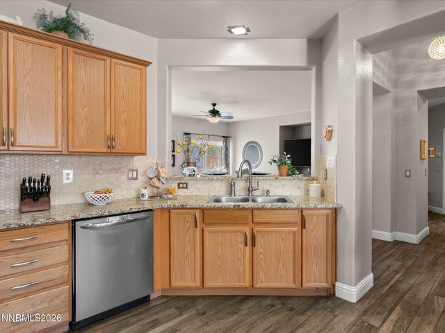 439 N Sand Crane Circle, Sparks, NV 89436