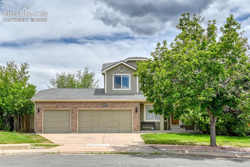 6619 Dream Weaver Drive, Colorado Springs, CO 80923