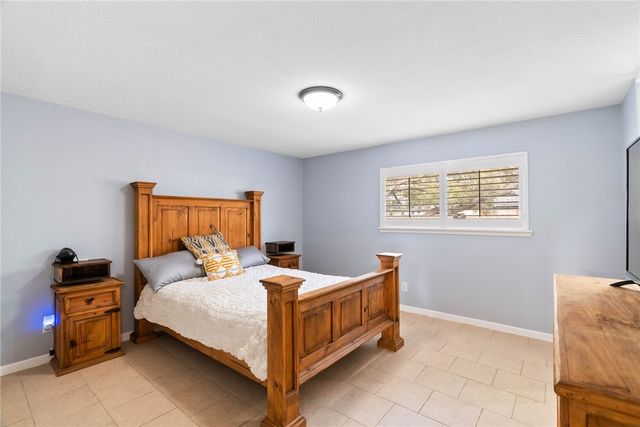 2130 Eastwind St, Ingleside, TX 78362