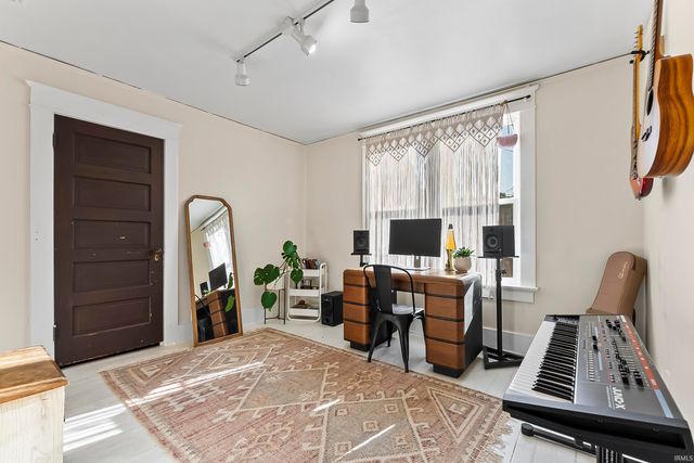 817 Nelson Street, Fort Wayne, IN 46802