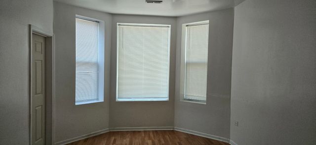 2909 W Harrison Street, Chicago, IL 60612