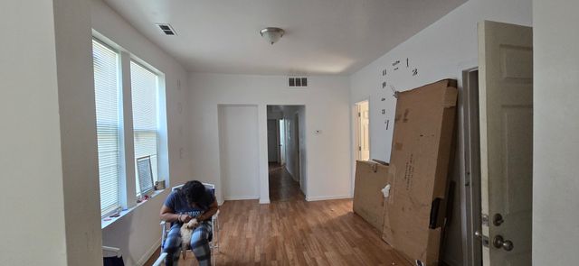 2909 W Harrison Street, Chicago, IL 60612
