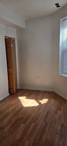 2909 W Harrison Street, Chicago, IL 60612
